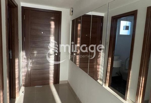 Modern 4BR Villa | Amazing Community | Prime Area