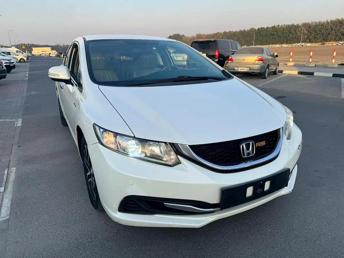 Honda Civic RS 1.8 i-VTEC GCC Model: 2013 Mileage: 117,000 KMS Spec: GCC Very clean and well-maintai-9-9