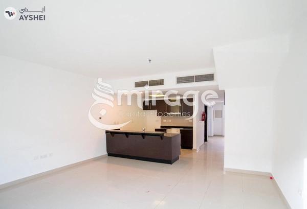 Townhouse for sale in Contemporary Style, Al Reef Villas