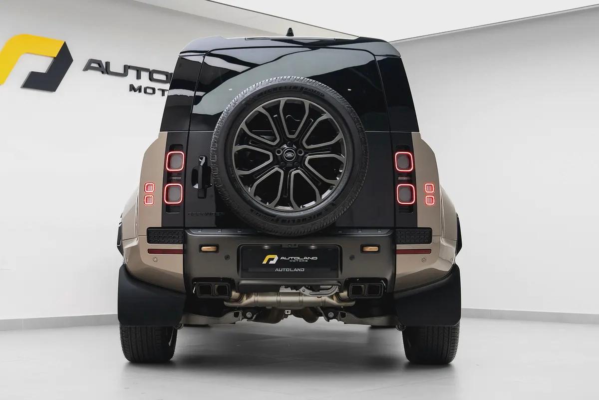 2025 LAND ROVER DEFENDER P635 OCTA | GCC 5 YEARS WARRANTY | 635 HP | HIGH SPEC-4-4