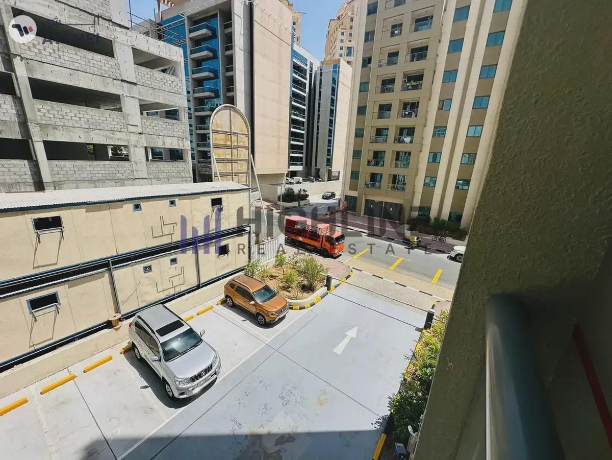 Elegant 1BHK | Prime location | Semi Closed Kitchen-7-7