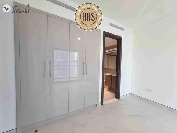 Elegant 2BHK • Spacious Layout • High Floor • Rent 155k