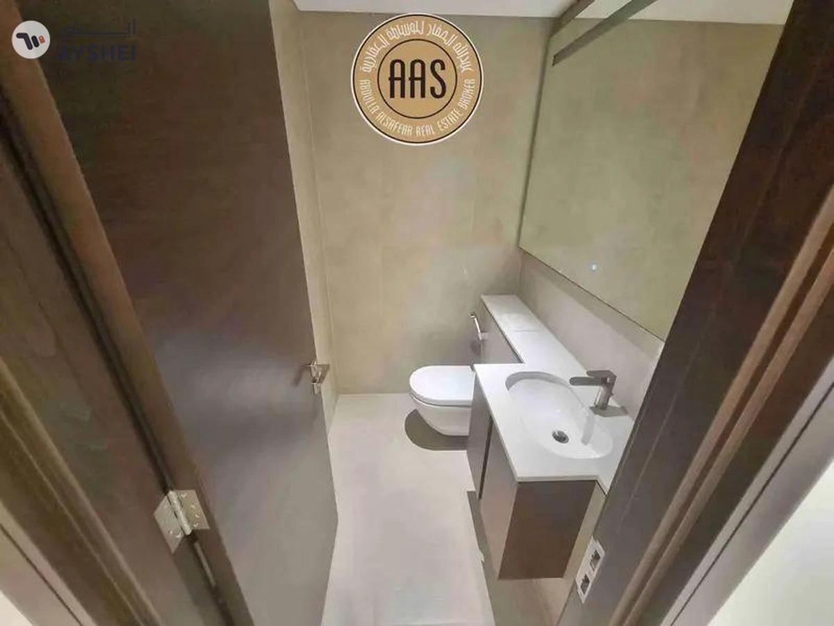 Elegant 2BHK • Spacious Layout • High Floor • Rent 155k-5-5