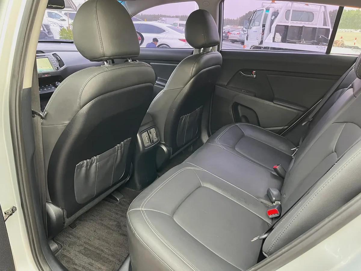 Kia sportage-7-7