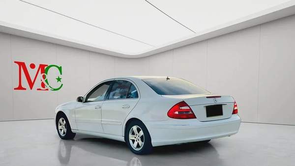 BENZ E240 | V6 | CLEAN CAR FRESH JAPAN IMPORT