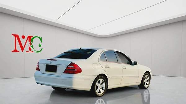 BENZ E240 | V6 | CLEAN CAR FRESH JAPAN IMPORT