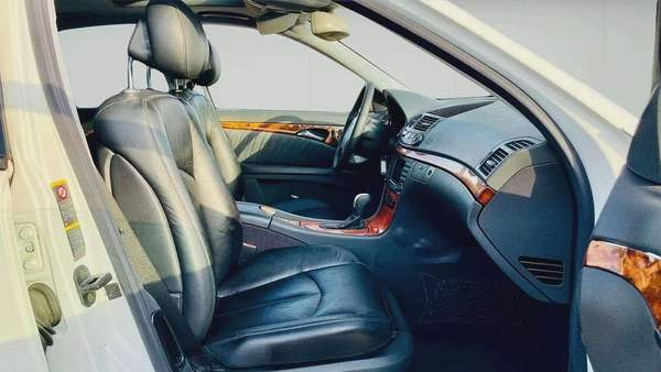 BENZ E240 | V6 | CLEAN CAR FRESH JAPAN IMPORT
