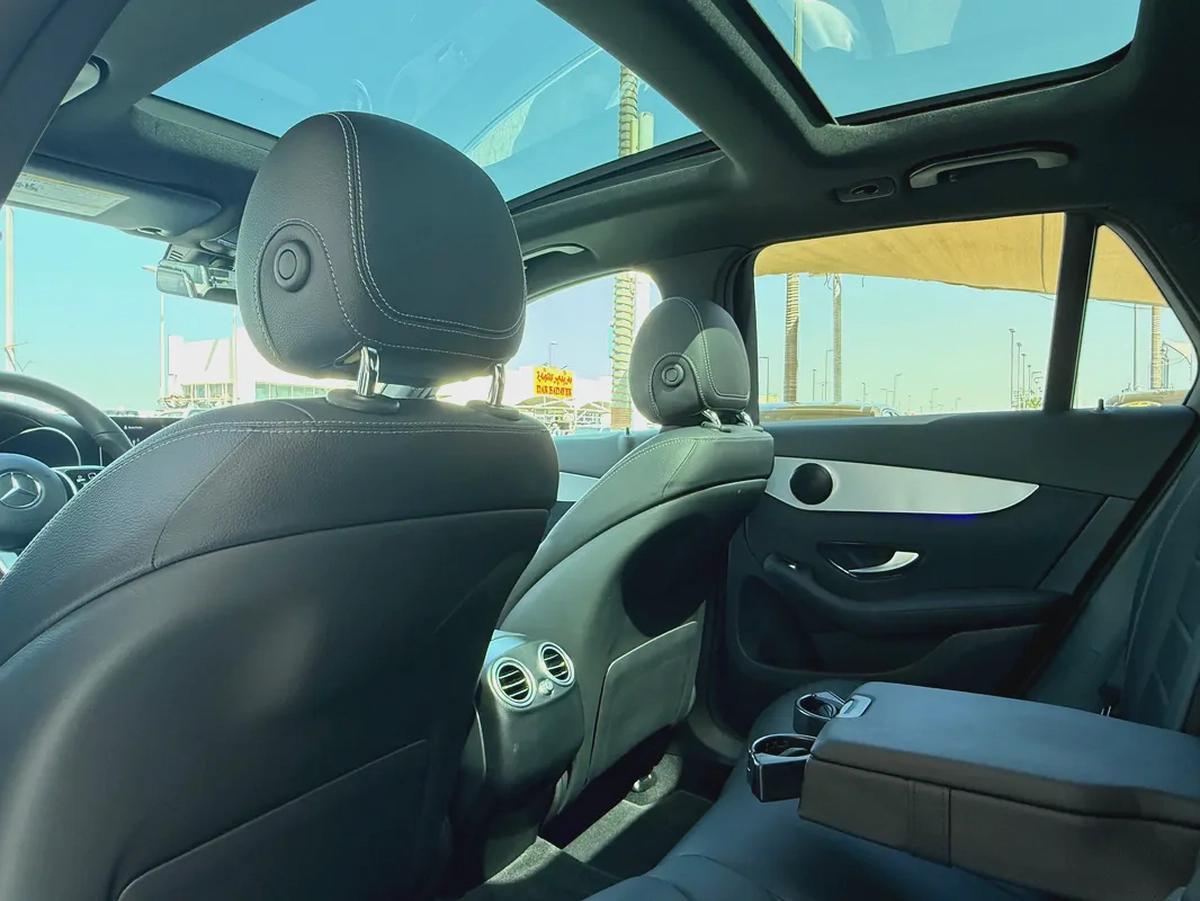 MERCEDES - GLC300 - 2021 - AMG KIT - V4 2,0L - BY TURBO - AMERICAN SPECS VERY GOOD CONDITION-14-14