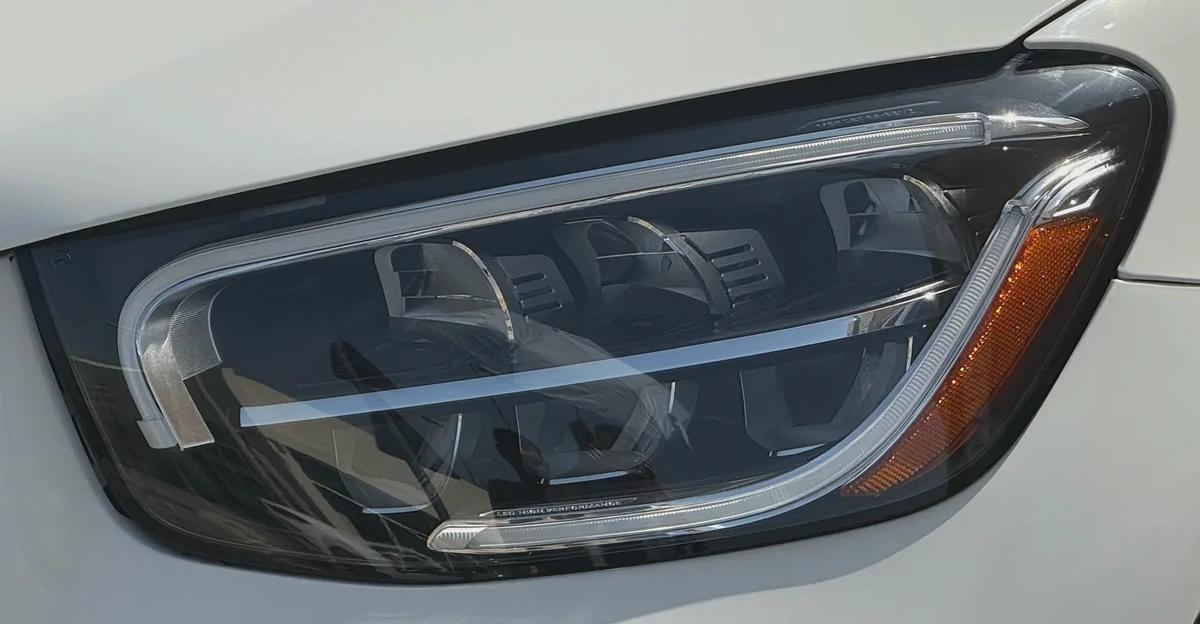 MERCEDES - GLC300 - 2021 - AMG KIT - V4 2,0L - BY TURBO - AMERICAN SPECS VERY GOOD CONDITION-15-15