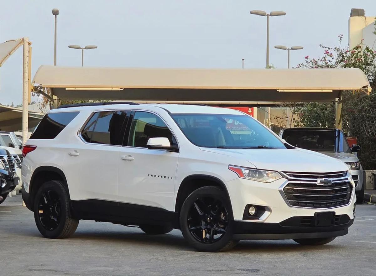 Chevrolet Travers LT 2019-2-2