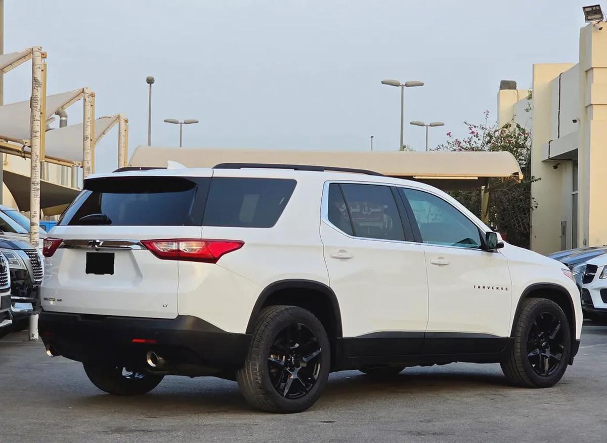 Chevrolet Travers LT 2019-3-3