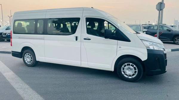 Toyota Hiace HIACE 2.8 AUTOMATIC DIESEL