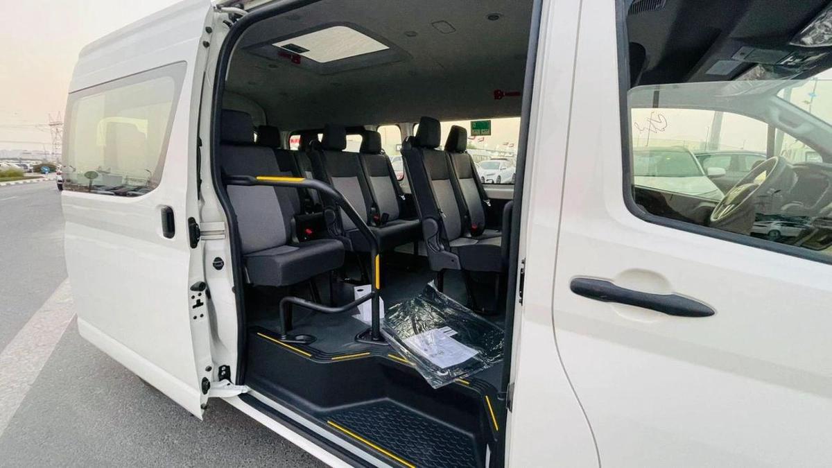 Toyota Hiace HIACE 2.8 AUTOMATIC DIESEL-2-2