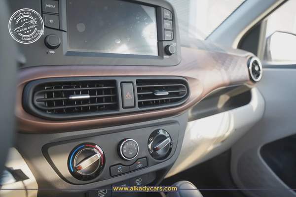 HYUNDAI GRAND i10 1.2L