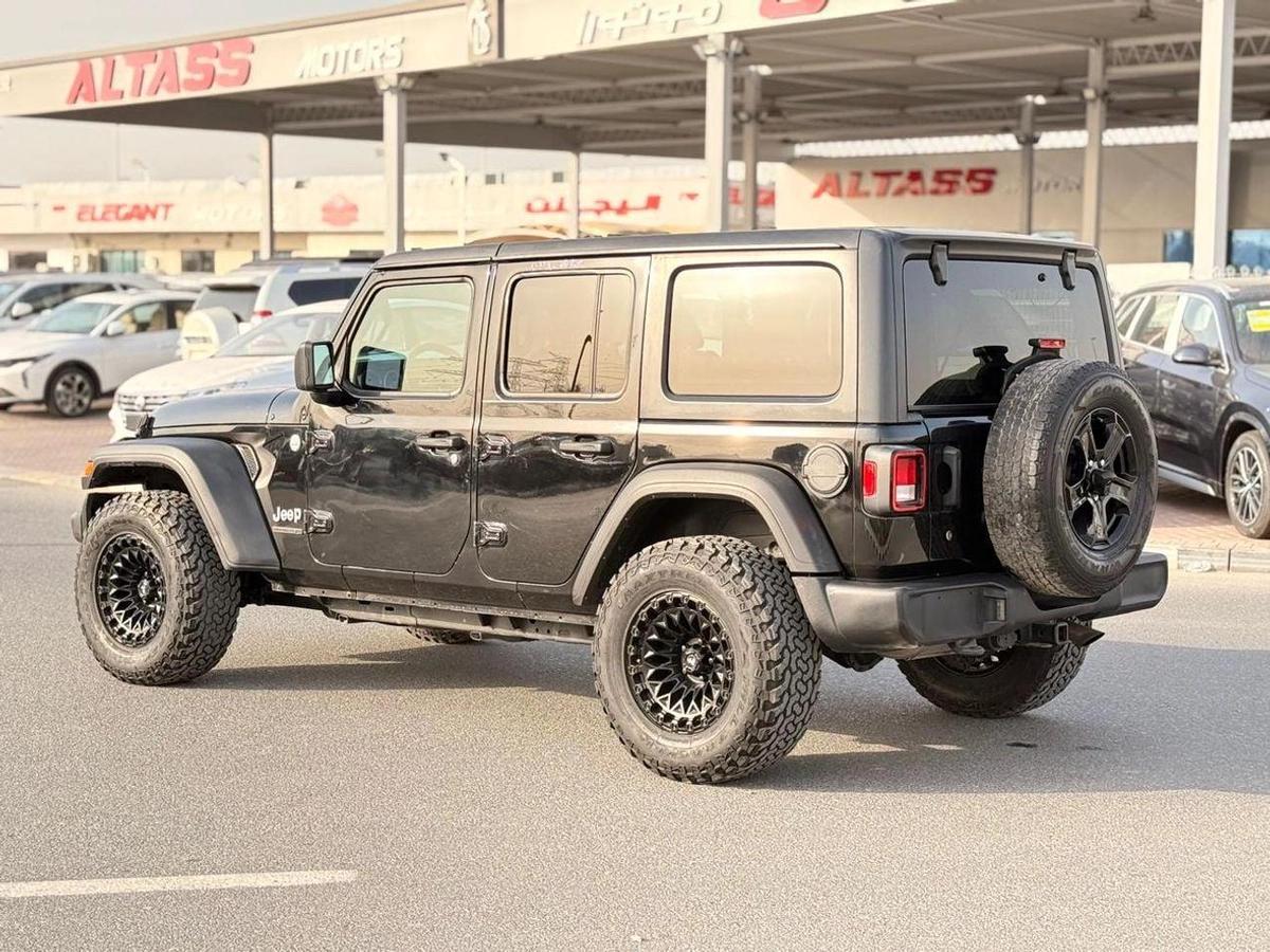 Jeep Wrangler Sport 3.6L A/T-11-11