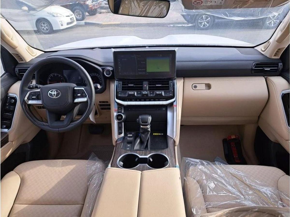Toyota Land Cruiser VXR 3.5L-5-5