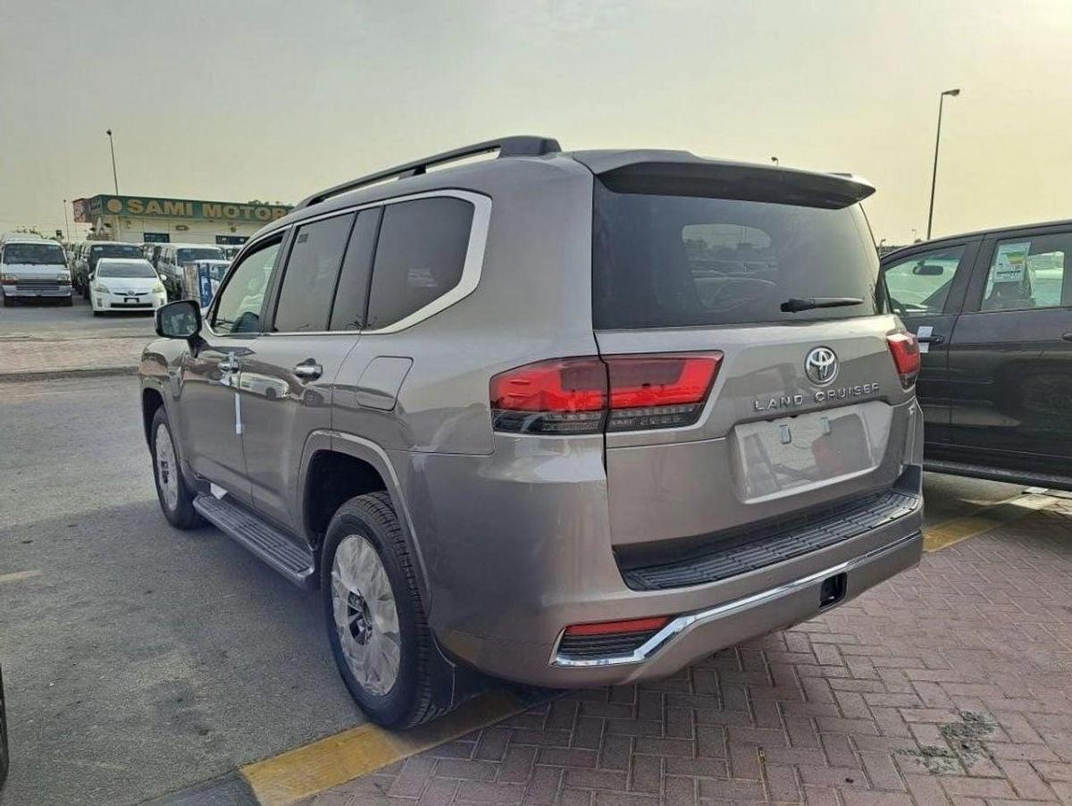 Toyota Land Cruiser VXR 3.5L-9-9