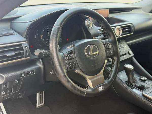 LEXUS - RC 300 - F SPORT - V6 - 3,5L - AMERICAN SPECS VERY GOOD CONDITION