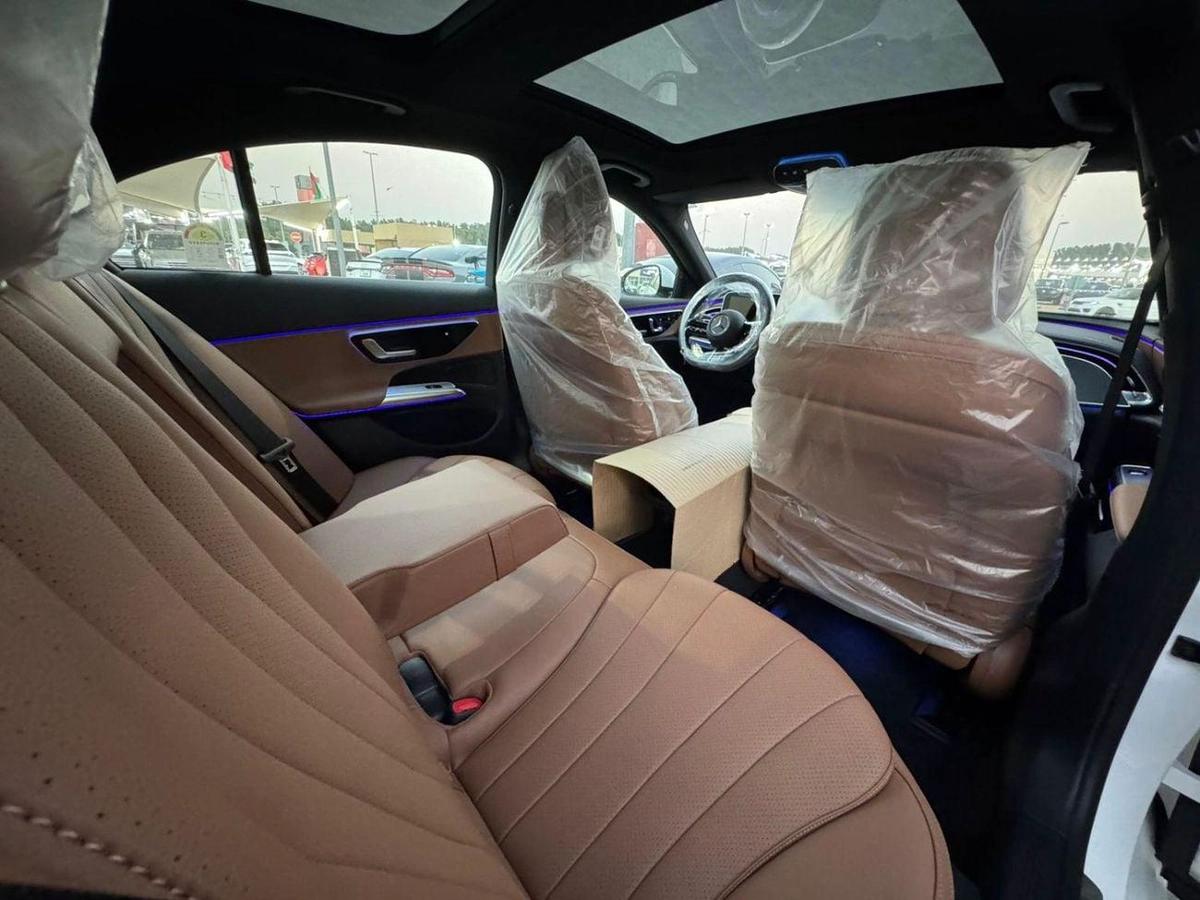 Mercedes-Benz E200-9-9