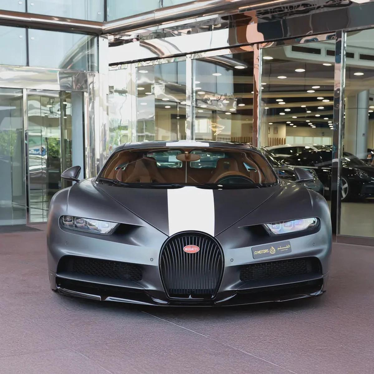 2021 BUGATTI CHRION LES LEGANDS DU CIEL ( 1 OF 20 ) DONE 6000KM ( 4 YEARS WARRANTY+ SERVICE )-6-6