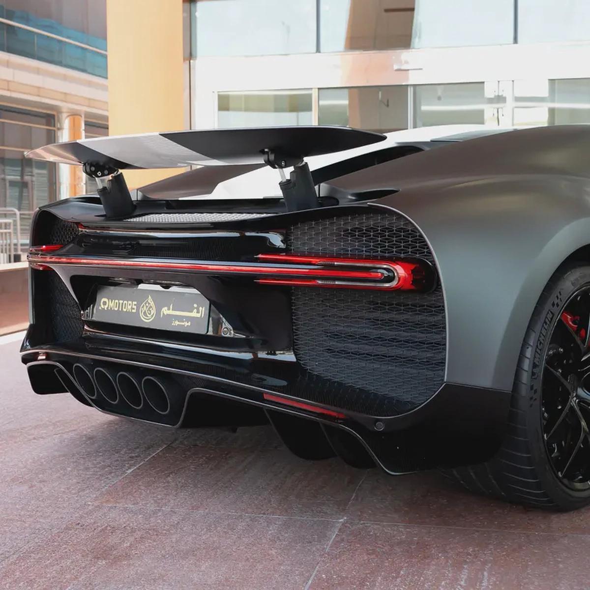 2021 BUGATTI CHRION LES LEGANDS DU CIEL ( 1 OF 20 ) DONE 6000KM ( 4 YEARS WARRANTY+ SERVICE )-18-18