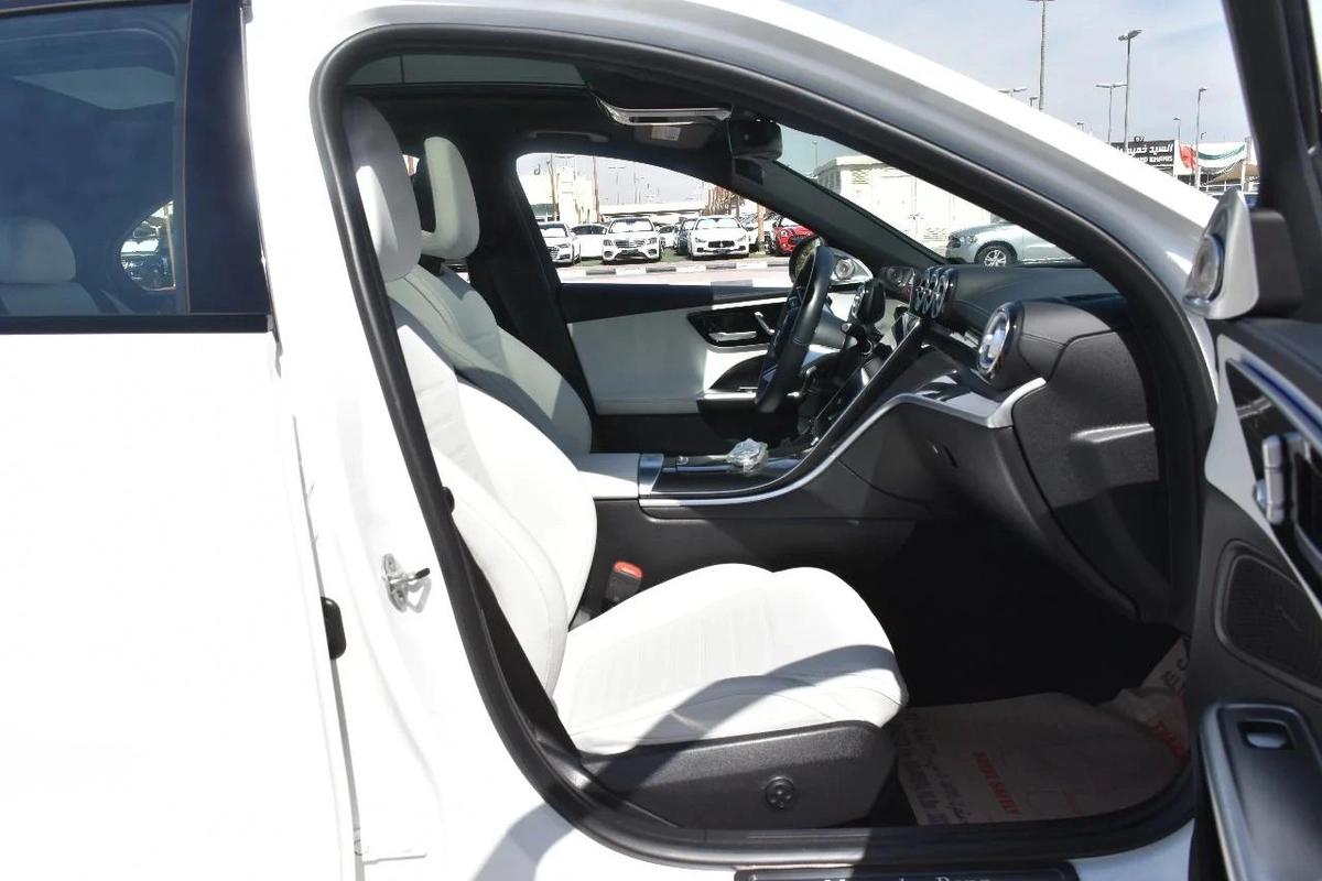 C300 AMG LUXURY 2022 | WHITE LIKE-3-3