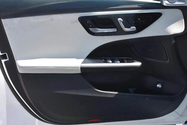 C300 AMG LUXURY 2022 | WHITE LIKE