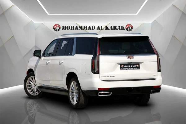 CADILLAC ESCALADE - ESV 4WD - PREMIUM LUXURY - 2023 - FULLY LOADED - AMZING CONDITION