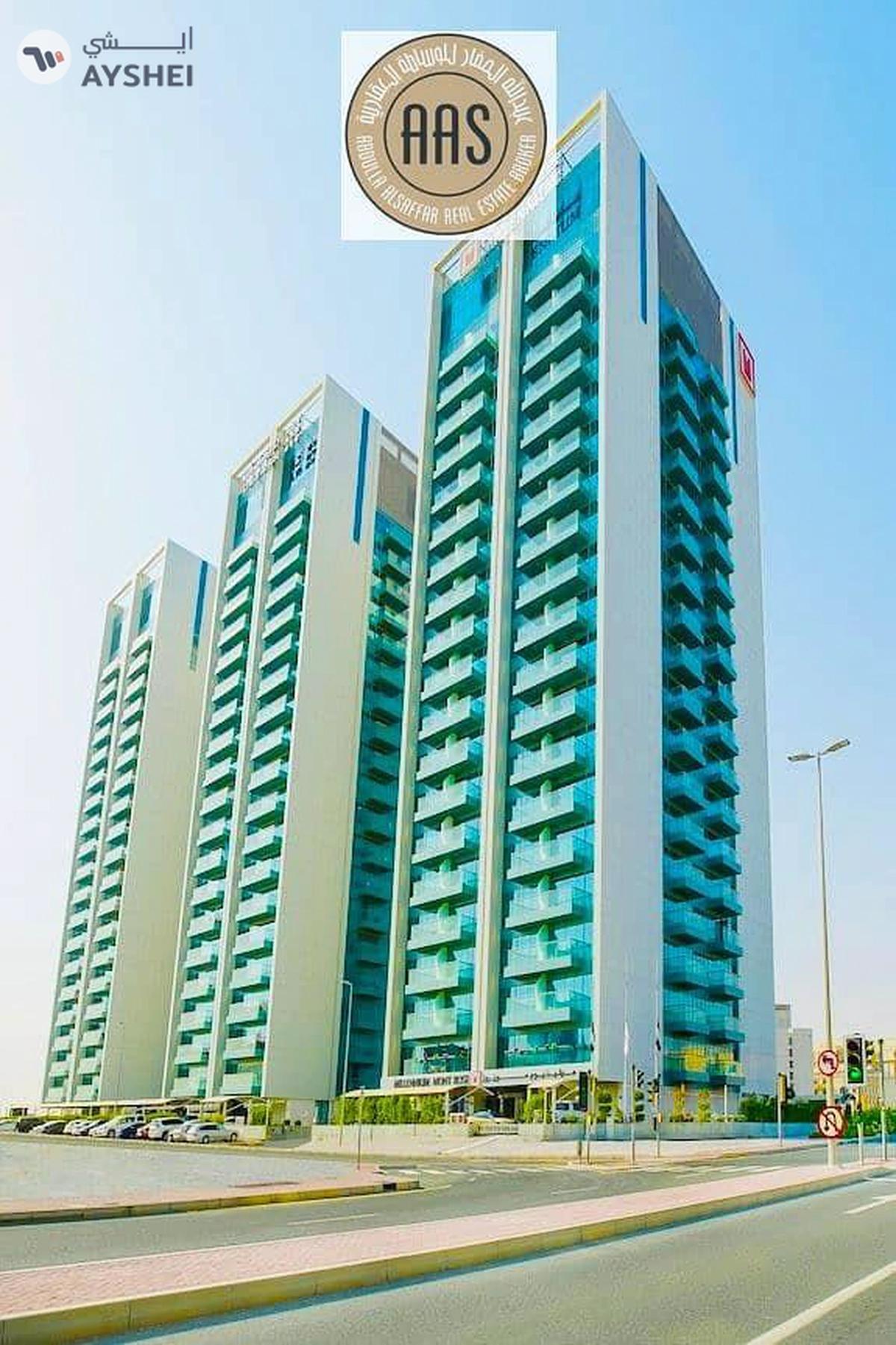 Luxurious 2bhk flat || With maidsrooms ,pool and gym || 1 to 4cheques-0-portrait