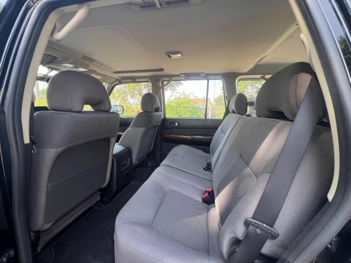 Nissan Patrol Safari Safari 4.8L M/T-11-11