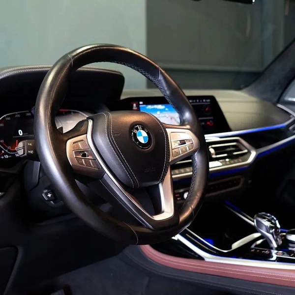 AED 2,874 pm • 0% Downpayment • BMW X7 xDrive40i • 1 Year Warranty