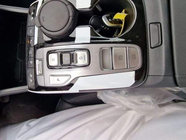 Hyundai Tucson NEW 2025 Hyundfai Tucson Hybrid 1.6L Full option
