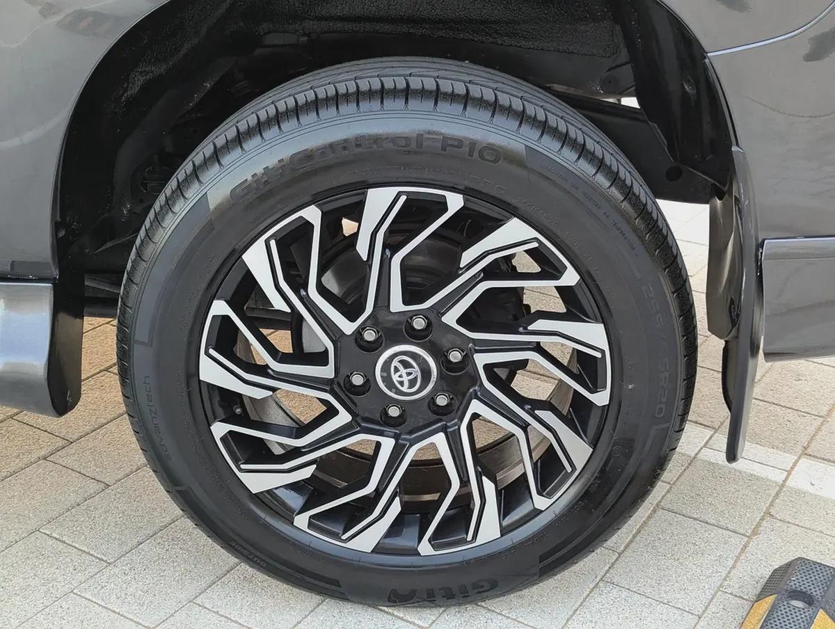 Toyota Prado TXL 2012 Facelifted 2023 With Interior and Exter- GCC Specs - Reliable and Ready to Go!-13-13