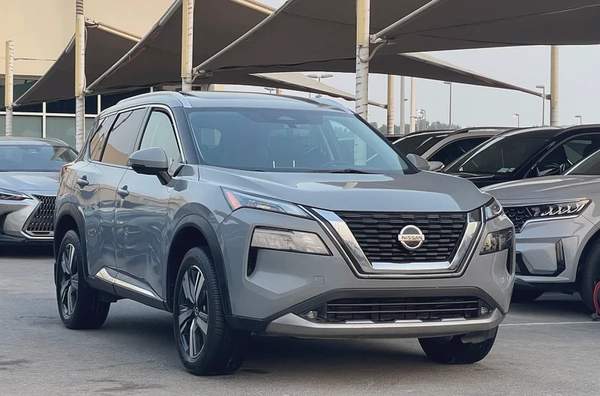 NISSAN - ROGUE - SL - 2021 - 2,5L - FULL LOADED AMERICAN SPEC VERY GOOD CONDITION