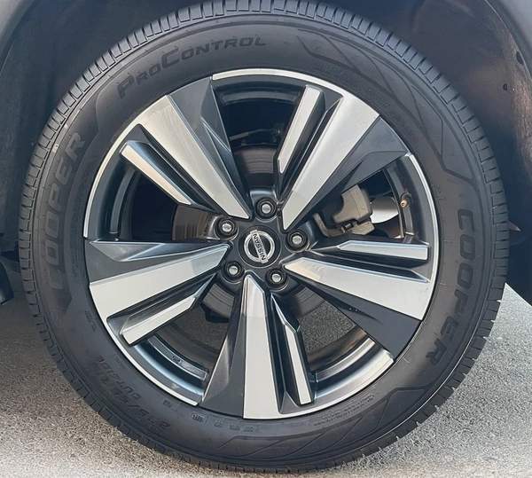 NISSAN - ROGUE - SL - 2021 - 2,5L - FULL LOADED AMERICAN SPEC VERY GOOD CONDITION