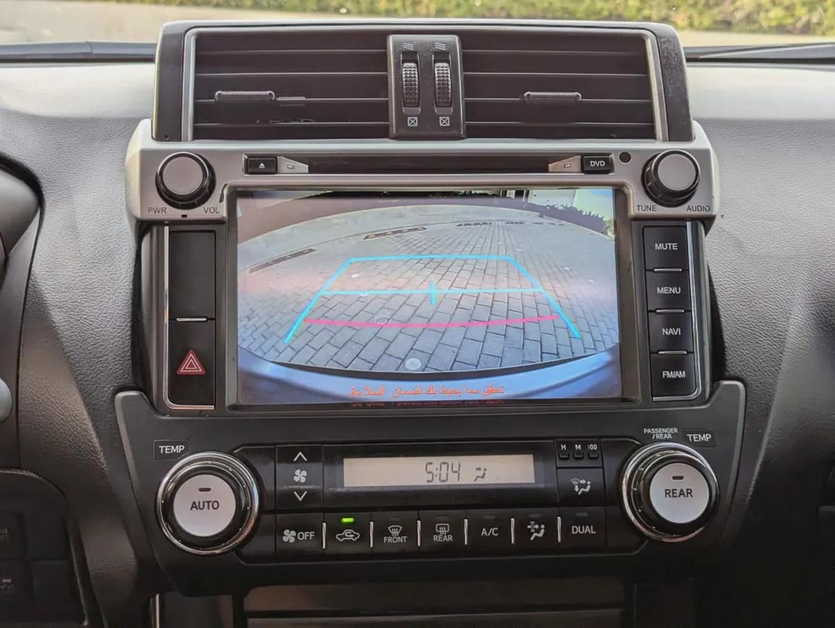 TOYOTA PRADO 2016 VXR FULL OPTION V4 2.7L GCC IN EXCELLENT CONDITION-6-6