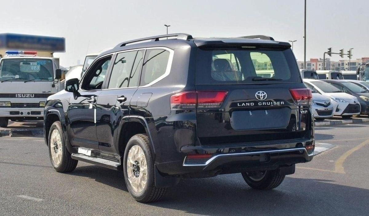 Toyota Land Cruiser Toyota Land Cruiser LC300 VXR 3.3L Diesel full option 2026-5-5