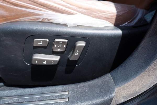 Used Lexus LS 460 4 door 4.6L SWB 2011