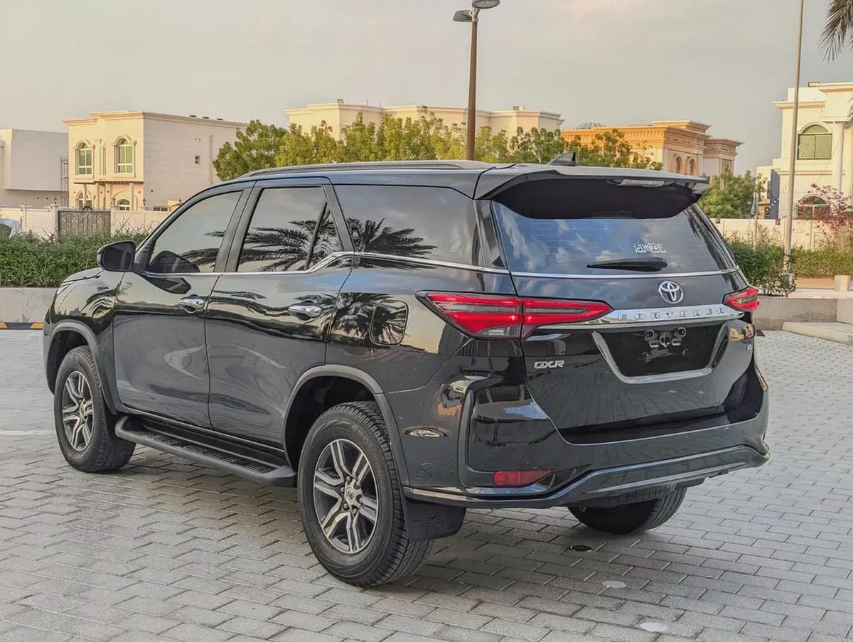 TOYOTA FORTUNER 2017 FACELIFTED 2025 GXR V6 GCC IN PERFECT CONDITION-14-14