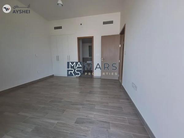 The best 1BHK Apartment, Big Balcony, Free Parking