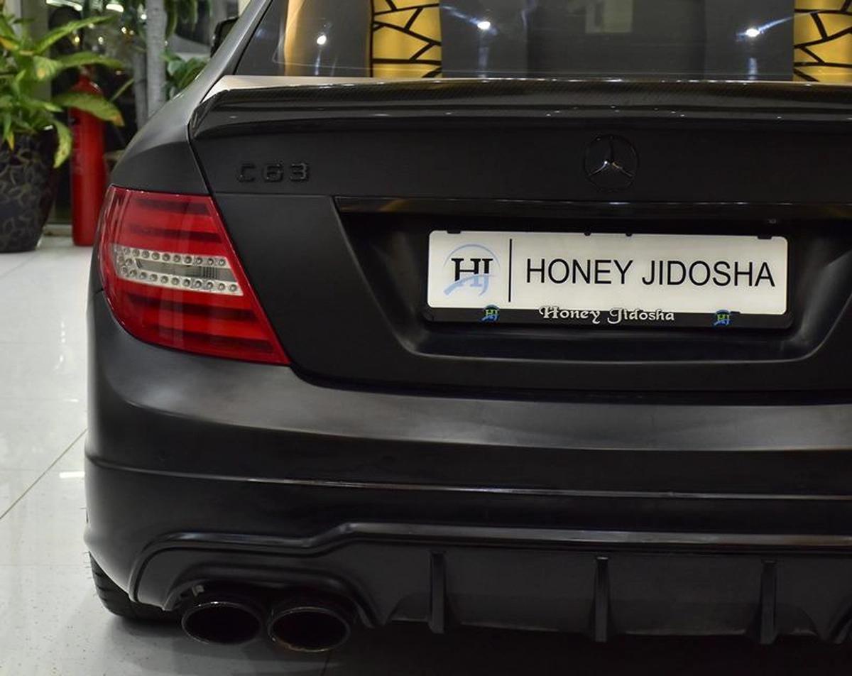 Mercedes Benz C63 AMG ( 2013 Model ) in Black Color GCC Specs-17-17