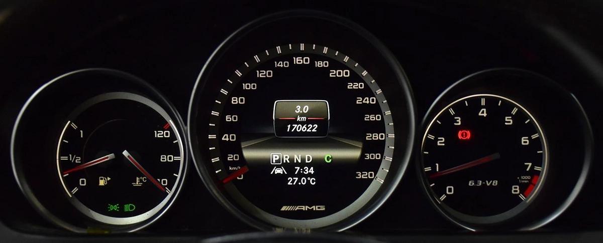 Mercedes Benz C63 AMG ( 2013 Model ) in Black Color GCC Specs-7-7
