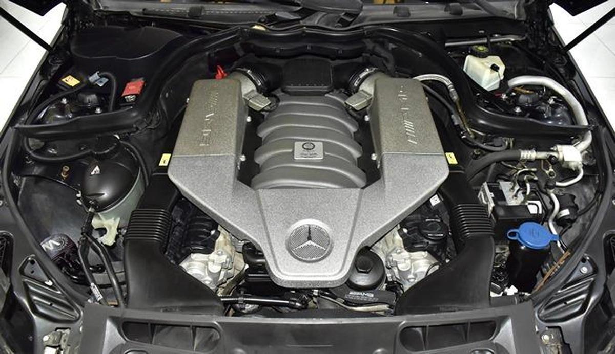 Mercedes Benz C63 AMG ( 2013 Model ) in Black Color GCC Specs-11-11