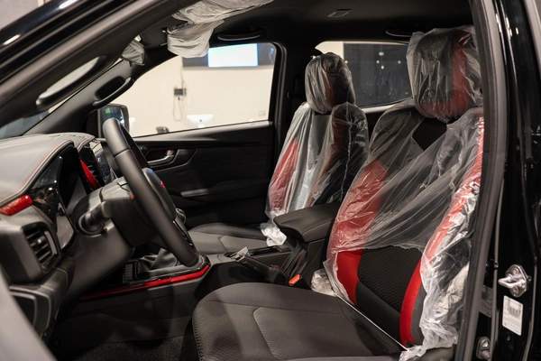 ISUZU D-MAX GT MANUAL
