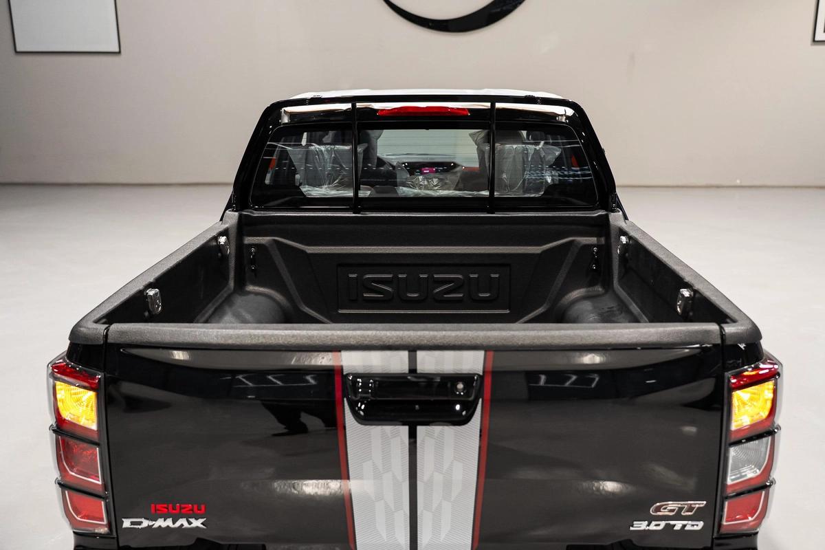 ISUZU D-MAX GT MANUAL-22-22