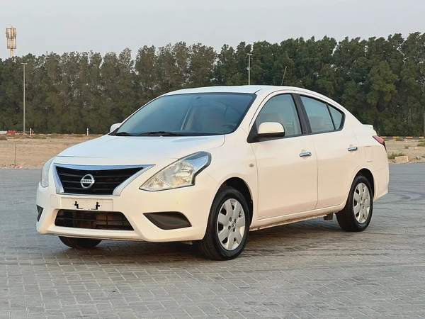 Nissan Sunny 2023 S 1.5L_GCC Specs _Monthly Installment 550 aed