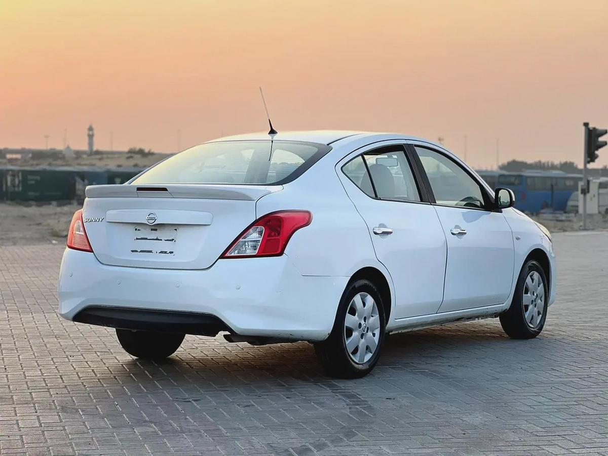 Nissan Sunny 2023 S 1.5L_GCC Specs _Monthly Installment 550 aed-8-8