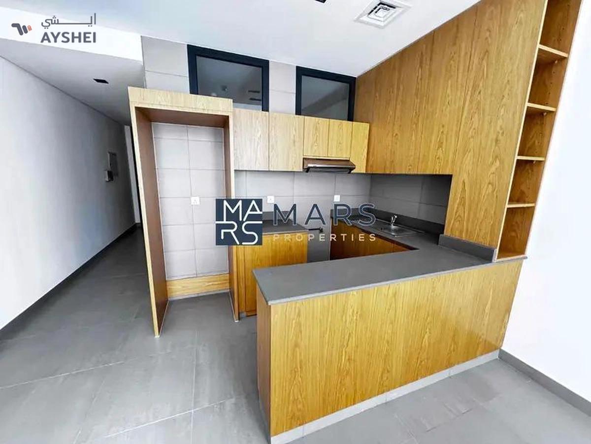Luxurious brand new partition studio available for rent with all facilities in Al Mamsha Muwelih-5-5