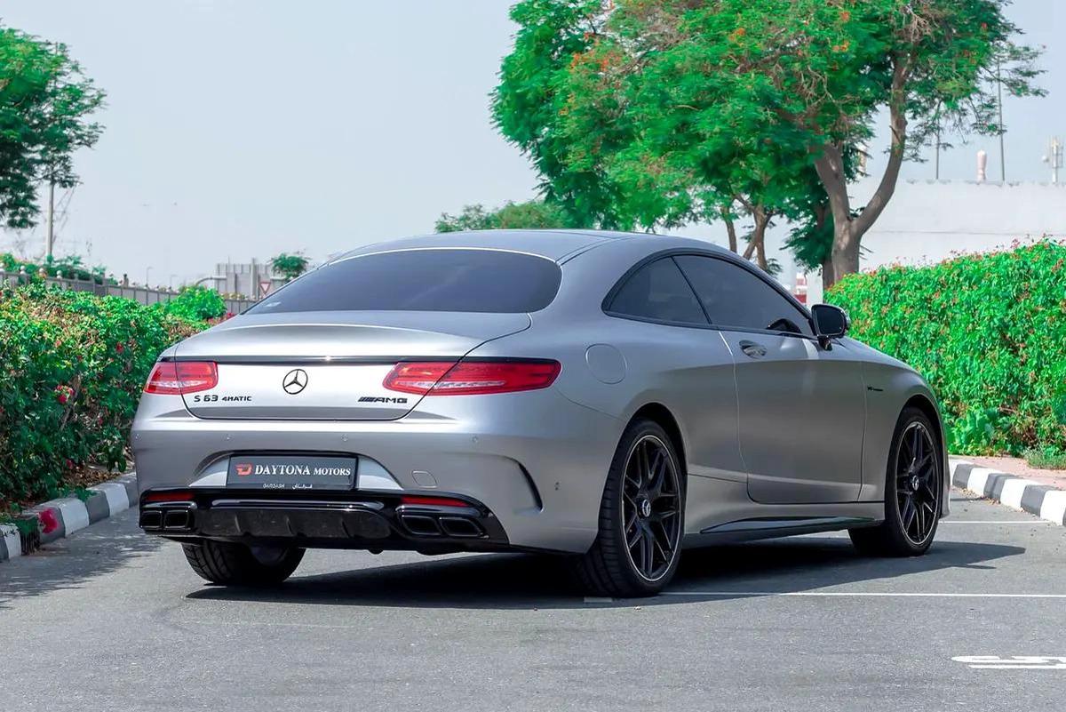 Mercedes Benz S63 AMG | 2015 | 17,500 km |-10-10
