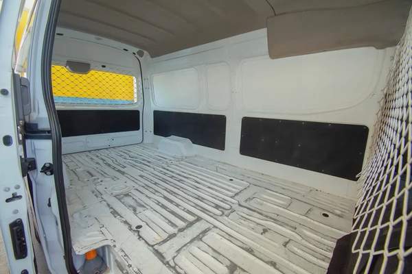 2022 Nissan Urvan | High-Roof Delivery Van | GCC Specs | Ref#N26782